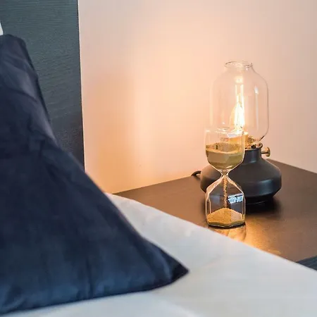 Апартаменты Lovelystay - Spacious In - Balcony And Bbq Портиман