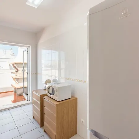 Lovelystay - Spacious In - Balcony And Bbq Portimão
